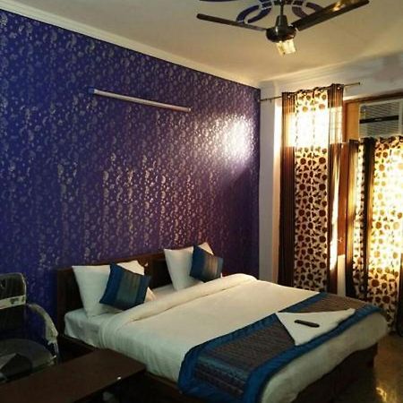 Airport Hotel Green Heights New Delhi Ngoại thất bức ảnh