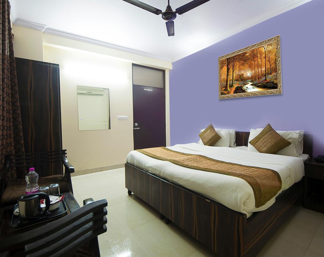Airport Hotel Green Heights New Delhi Ngoại thất bức ảnh