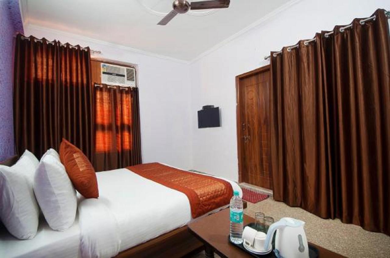 Airport Hotel Green Heights New Delhi Ngoại thất bức ảnh
